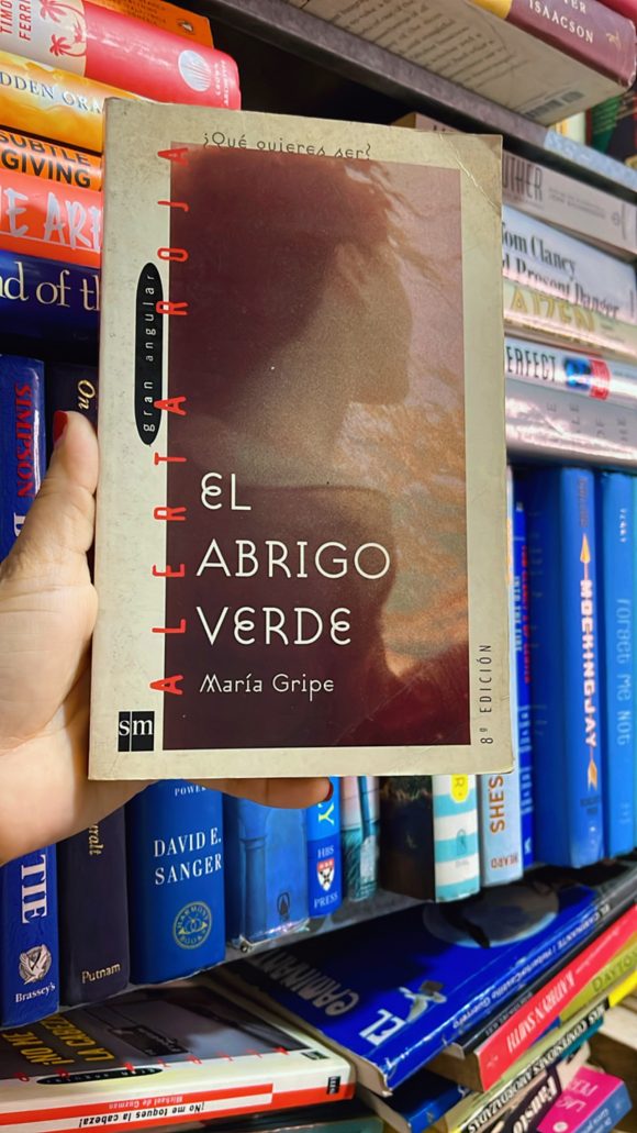 El abrigo verde